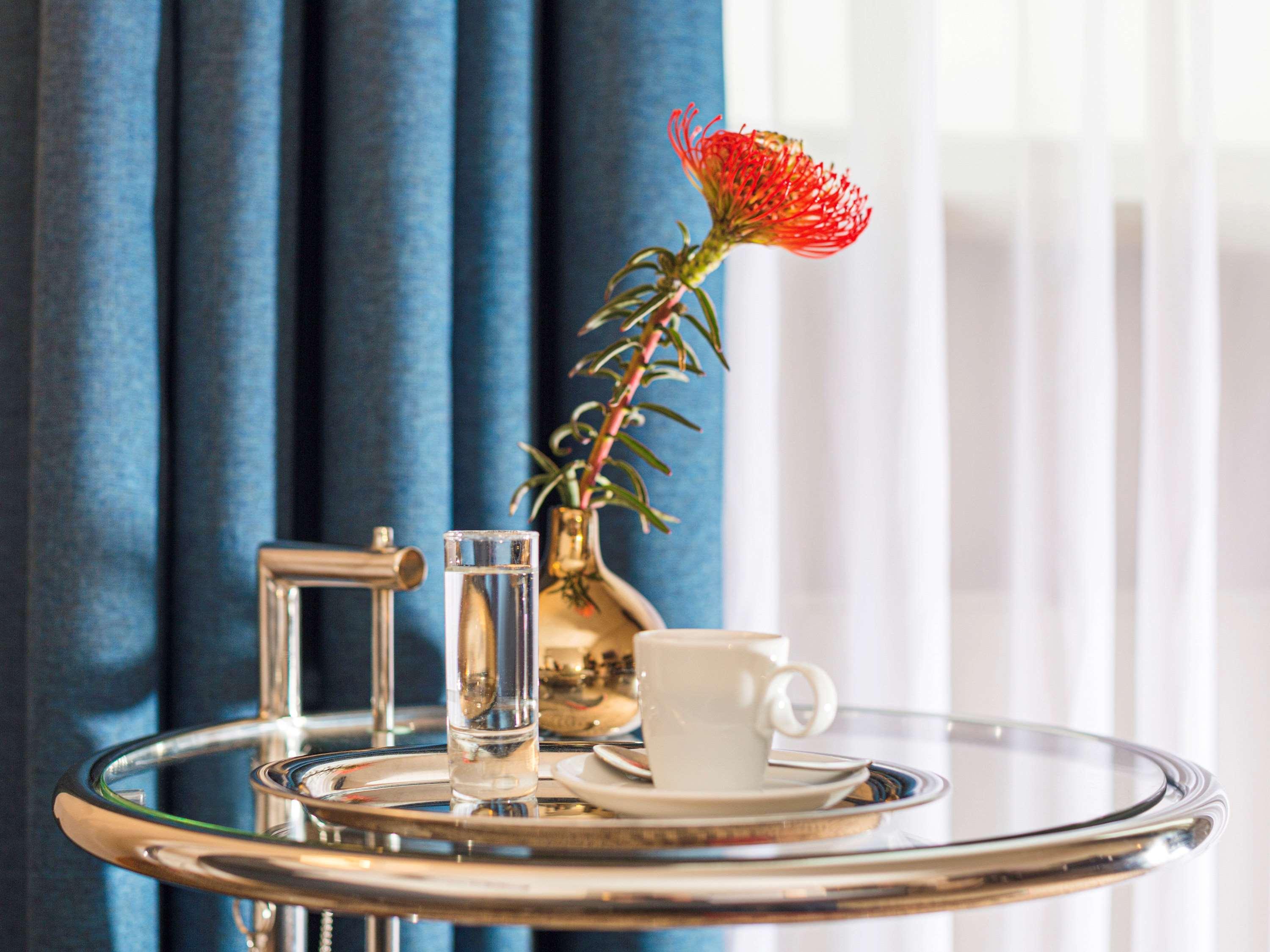 Hotel Mövenpick 's Hertogenbosch 4*
